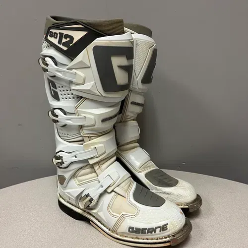 Botas motocross hotsell gaerne sg12