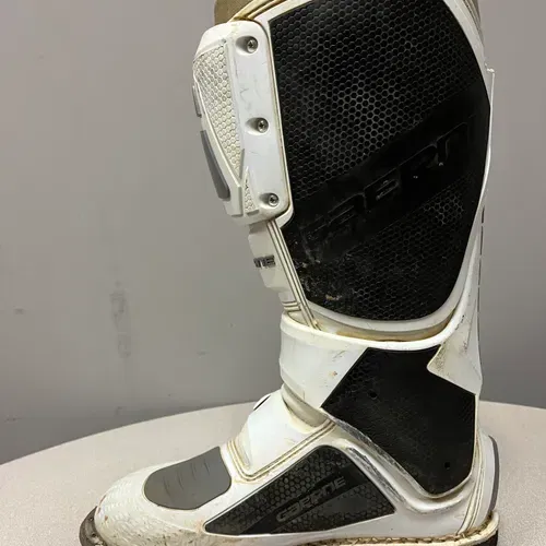 Used Gaerne SG-12 Boots - Size 10