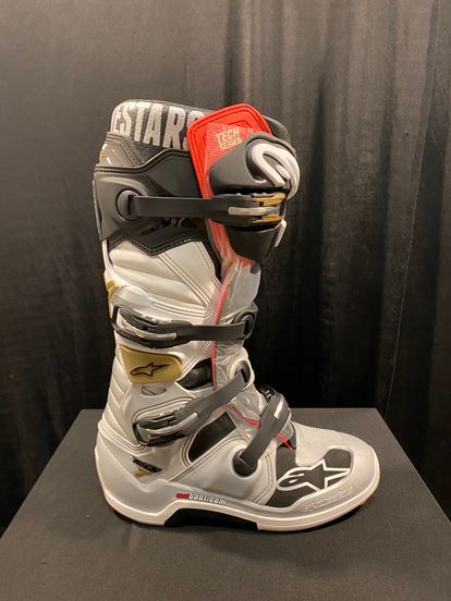 NEW Alpinestars Tech 7 - Black/Silver/White/Gold