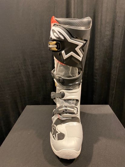 NEW Alpinestars Tech 7 - Black/Silver/White/Gold
