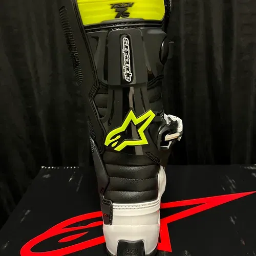NEW Alpinestars Tech 7s Youth - Black/Blue/Yellow