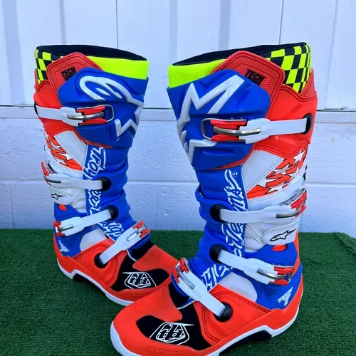 Alpinestar tech 8 boots hotsell for sale