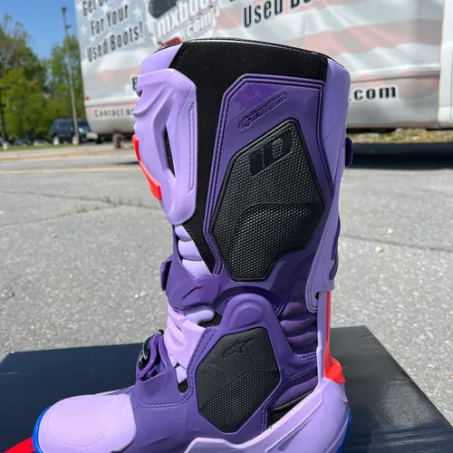NEW Limited Edition Alpinestars Tech 10  Laser Boots - Size 12