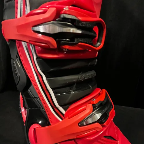 Alpinestars Tech 10 Limited Edition "Acumen" - IN STOCK!!