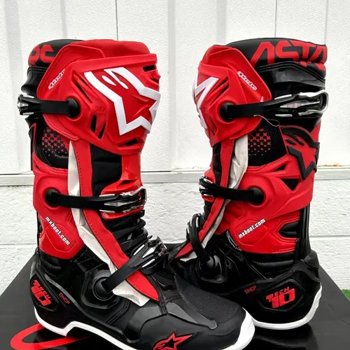 CLOSEOUT Alpinestars Tech 10 Boots Size 10 - Red/Black
