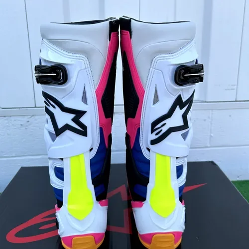 Limited Edition "Daytona Coast" Alpinestars Tech 10 Boots - White/Blue/Pink