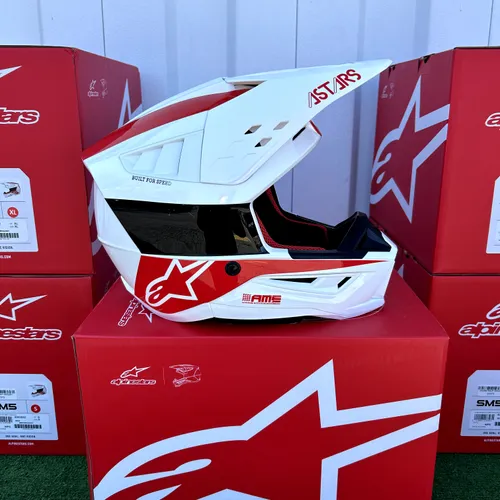 BLOWOUT Alpinestars SM5 Helmet Size Medium - White/Red Glossy