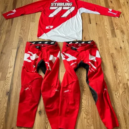 One Industries Gear Combo Size L/30