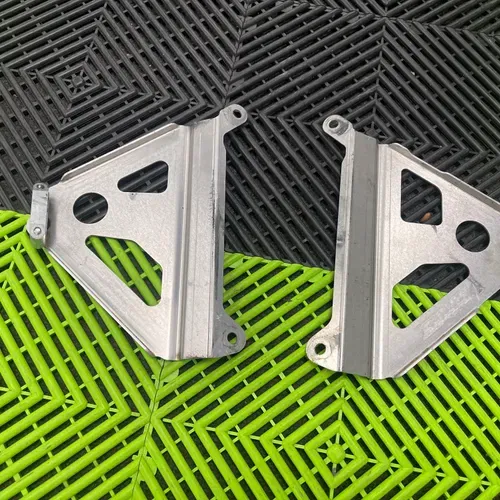 Works Connection Radiator Braces 