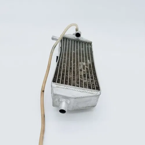 2010 - 2013 Yamaha YZ450F OEM Right Fill Side Radiator