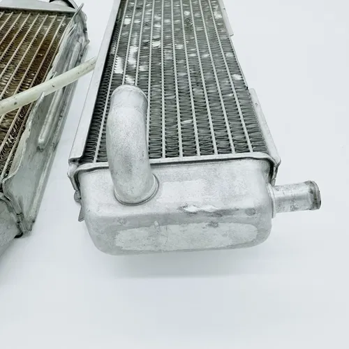 2004 Kawasaki KX250F OEM Left & Right Radiator Set KX 250F Radiators