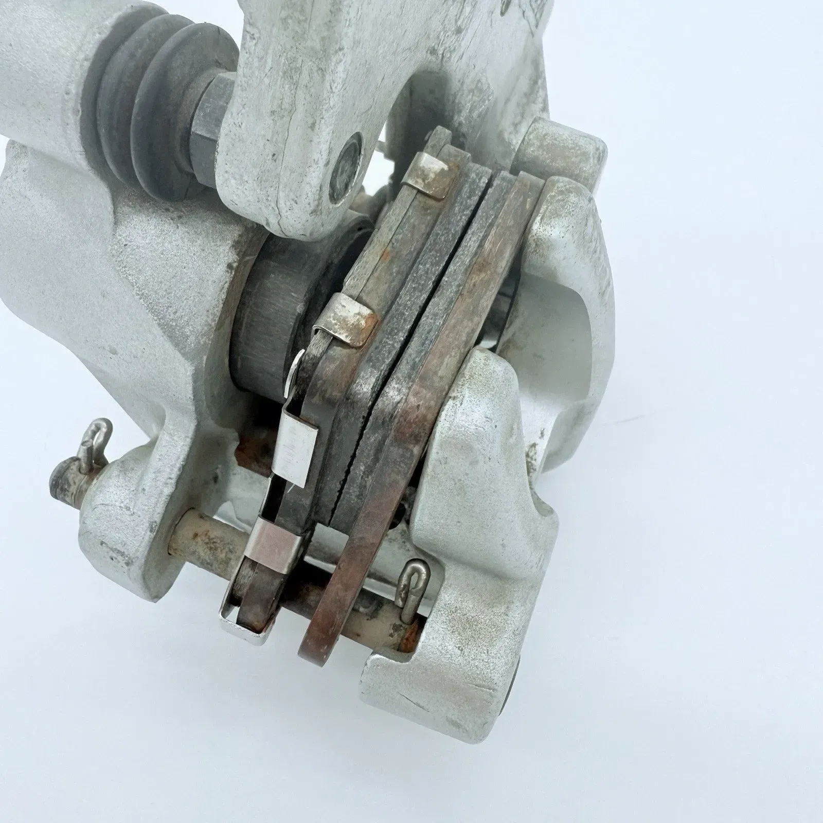 Husqvarna TE 250 310 450 510 OEM Brembo Rear Brake Caliper & Bracket 22813900