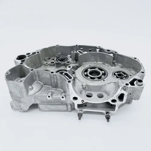 2003 Suzuki DRZ 400 E / S - OEM Right Crankcase Engine Case *DAMAGED*