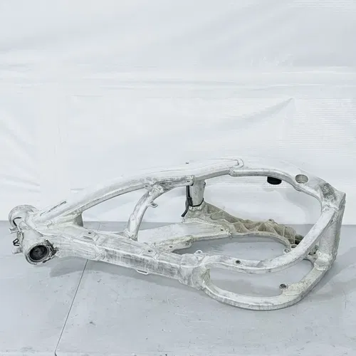 2002 Honda CRF 450R CRF450 OEM Main Frame Chassis w/ Clean Papers