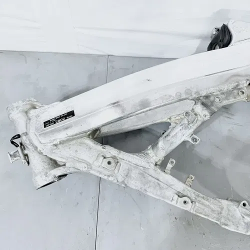 2002 Honda CRF 450R CRF450 OEM Main Frame Chassis w/ Clean Papers