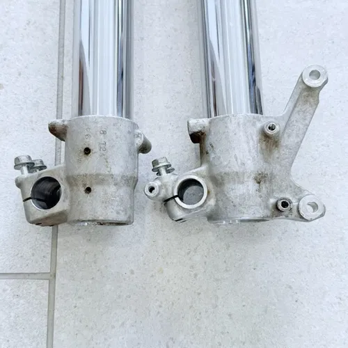 1996 - 2000 Suzuki RM 250 Showa Front Forks Suspension