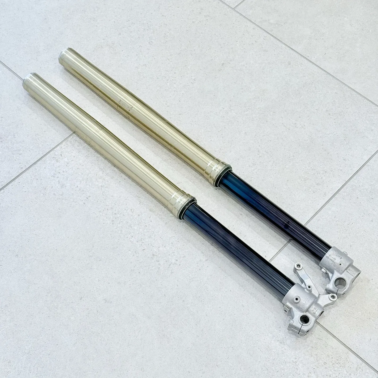 2016 Kawasaki KX450F - Showa SFF Front Forks Suspension READ DESC.