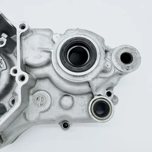 2006 - 2007 Kawasaki KX 85 100 OEM Left Crankcase Engine Case Half
