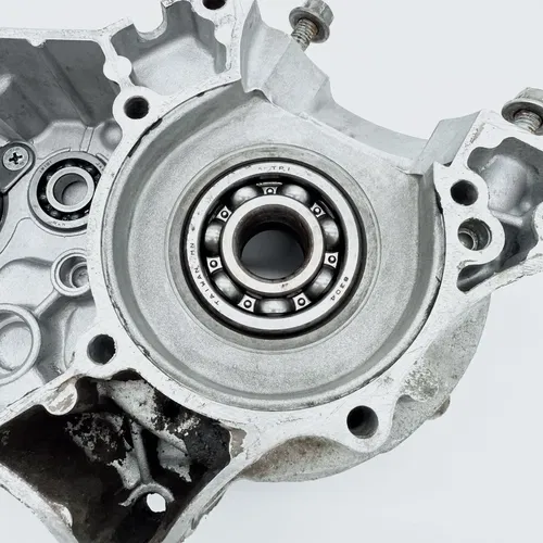 2006 - 2007 Kawasaki KX 85 100 OEM Left Crankcase Engine Case Half