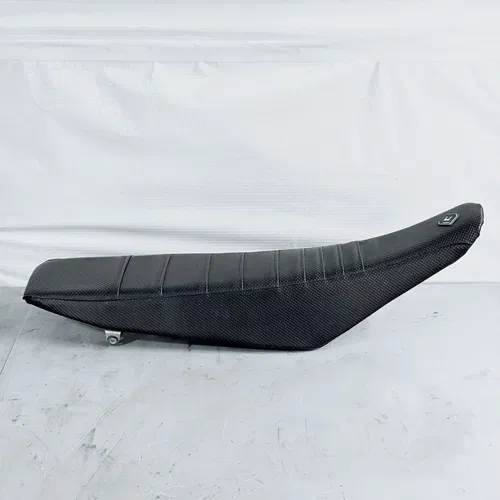2012 - 2014 Suzuki RMZ 450 OEM Seat w/ Flu Designs Cover RM-Z