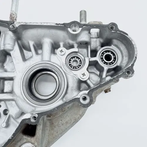 1996 - 2000 Suzuki RM 250 OEM Right Crankcase Engine Case Half