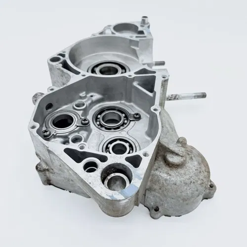 1996 - 2000 Suzuki RM 250 OEM Right Crankcase Engine Case Half