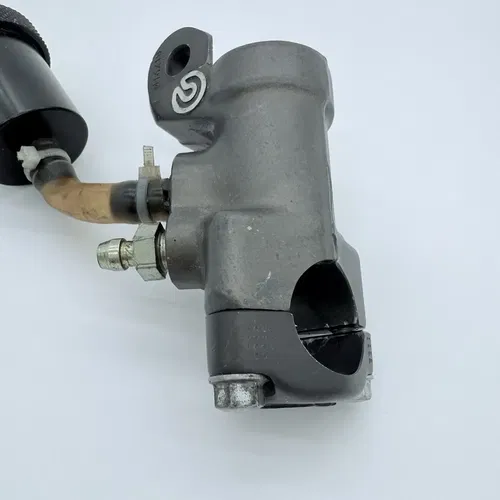 Brembo Radial Front Brake Master Cylinder 16x18 MM