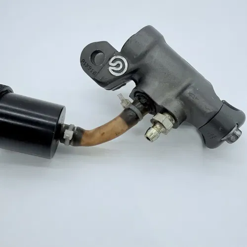 Brembo Radial Front Brake Master Cylinder 16x18 MM