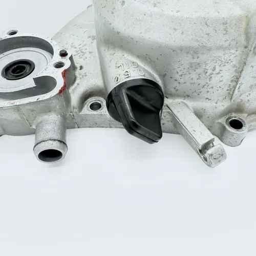 2000 - 2005 Kawasaki KX65 KX 65 / 03 - 04 RM65 OEM Right Side Case Clutch Cover