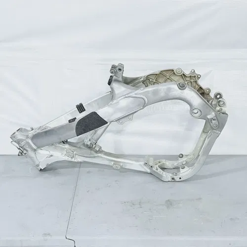 2009 - 2010 Kawasaki KX250F KX 250F OEM Main Frame Chassis *SEE PHOTOS*