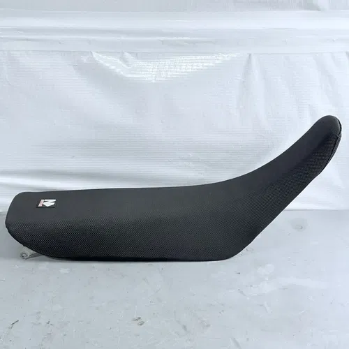 1994 Yamaha YZ 125 250 OEM Seat w/ Cover