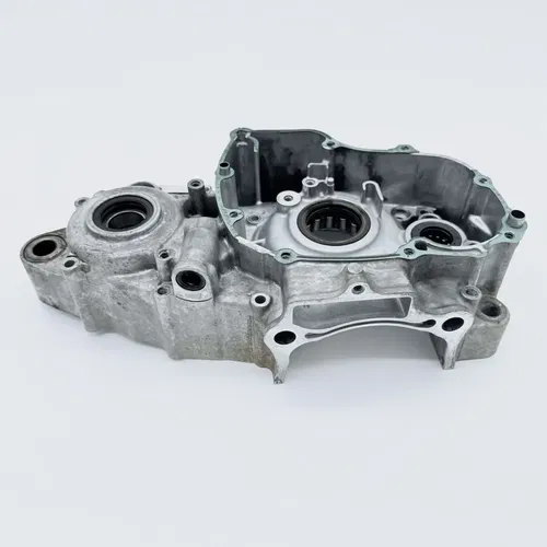 2002 - 2003 Honda CRF 450R CRF450 OEM Left Crankcase Engine Case