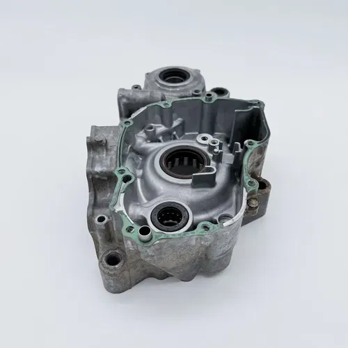 2002 - 2003 Honda CRF 450R CRF450 OEM Left Crankcase Engine Case
