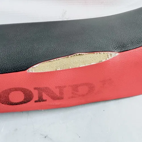 2002 Honda CRF 450R OEM Seat Assembly