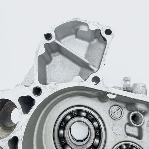 2003 Suzuki DRZ 400 E / S - OEM Left Crankcase Engine Case