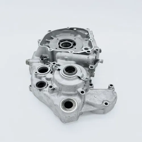 2003 Suzuki DRZ 400 E / S - OEM Left Crankcase Engine Case