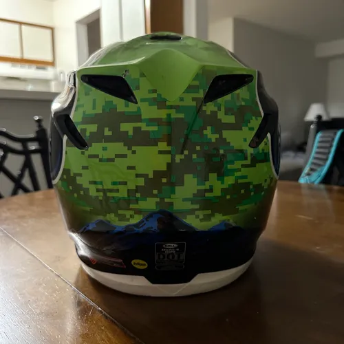 Monster Energy Bell Helmet Xl