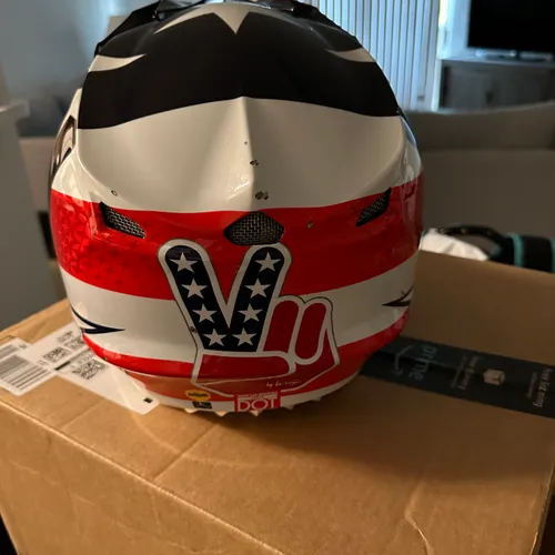 Troy Lee Designs America Helmet