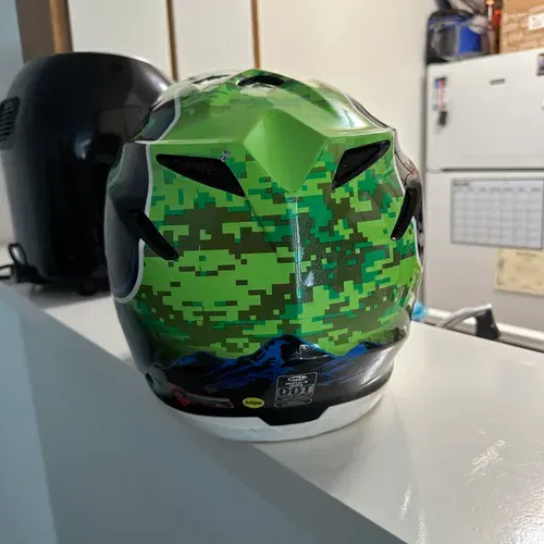 Monster Energy Bell Helmet XL