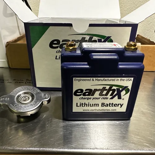EarthX ETZ5G lithium iron phosphate battery (LiFePo4) for al