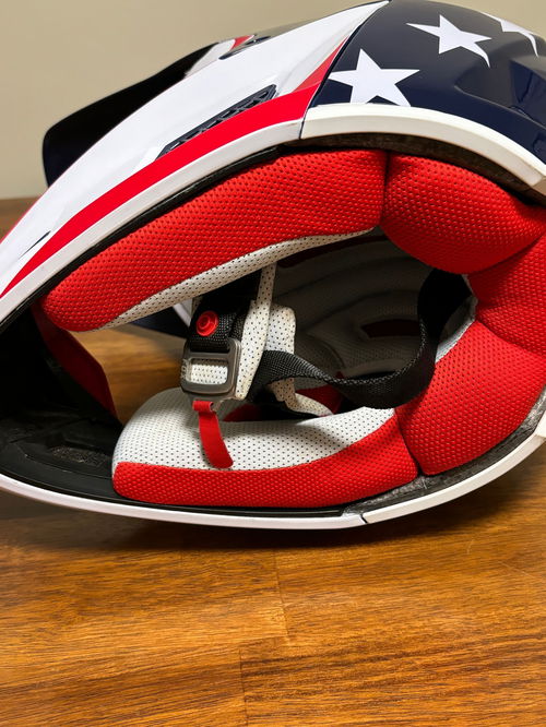 Fox V3 PREY Helmet 