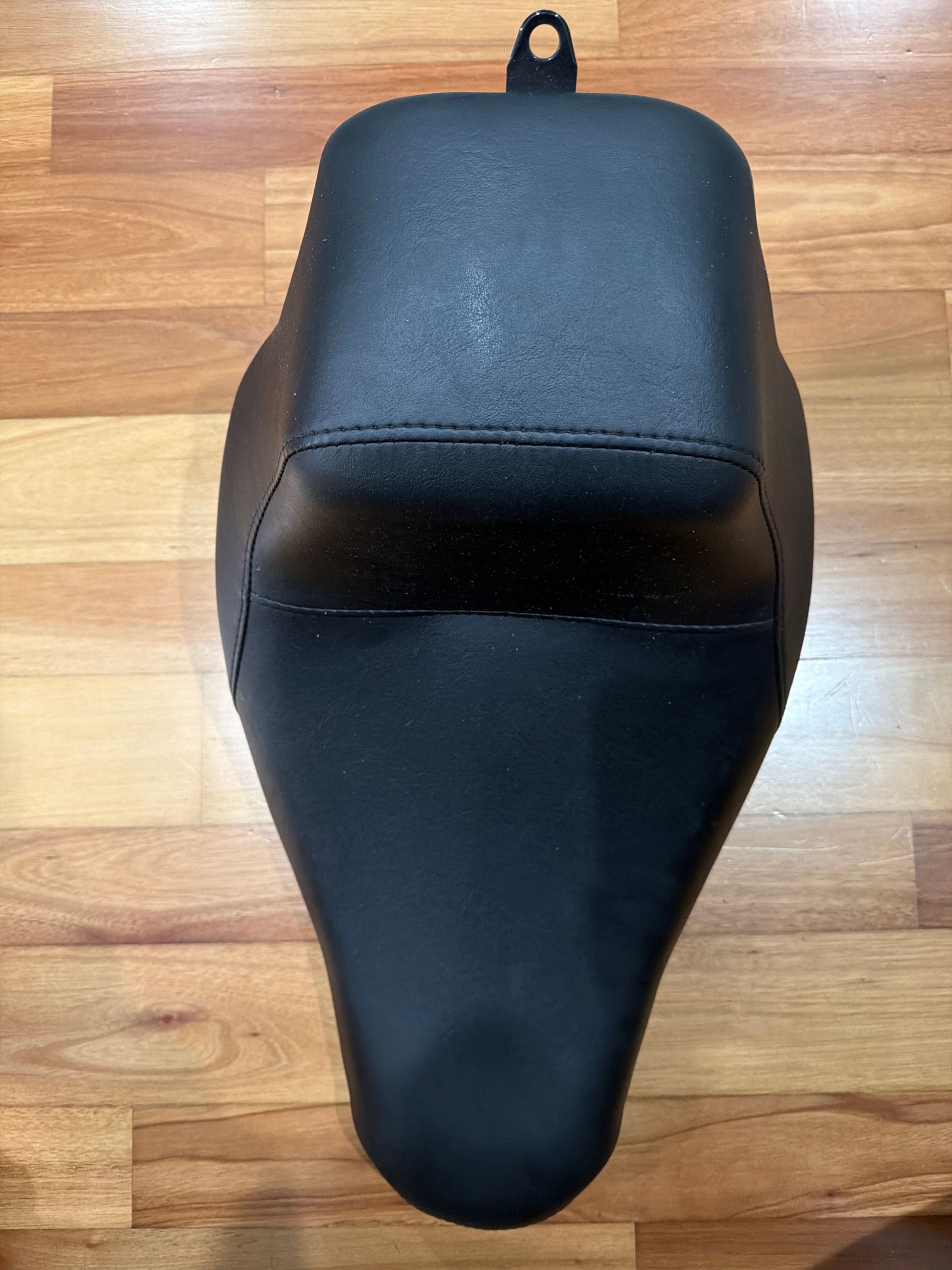 Stock Low Rider St Seat