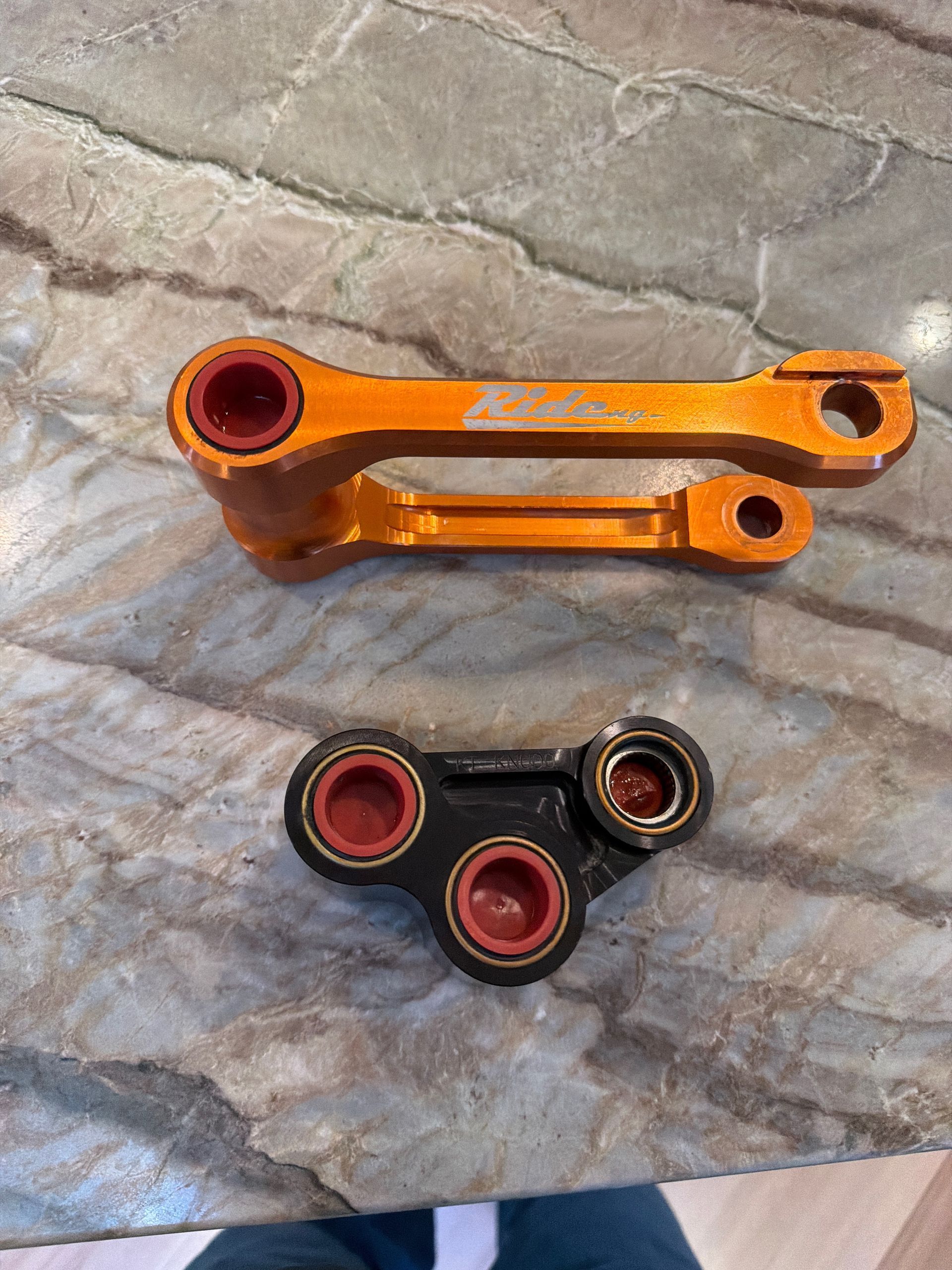 Ride, Engineering, Pivot And Linkage