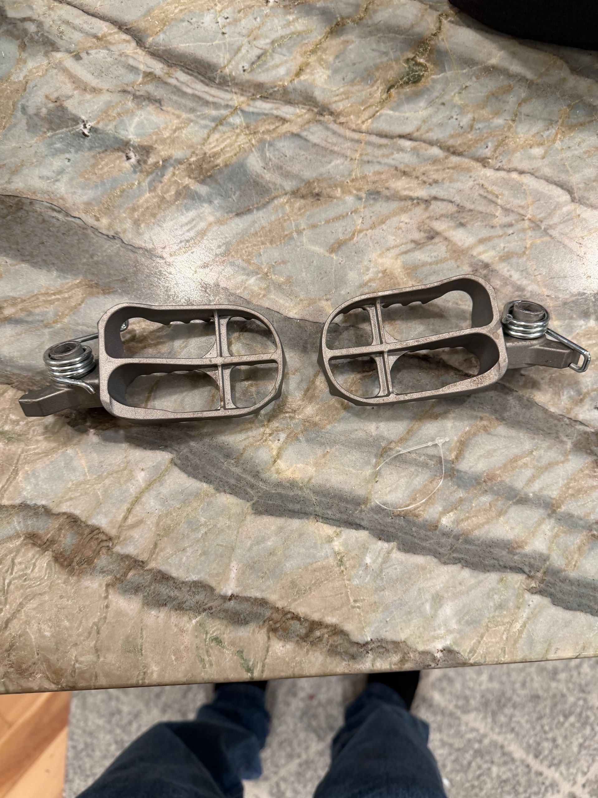 2025 Stock Yz450f Pegs