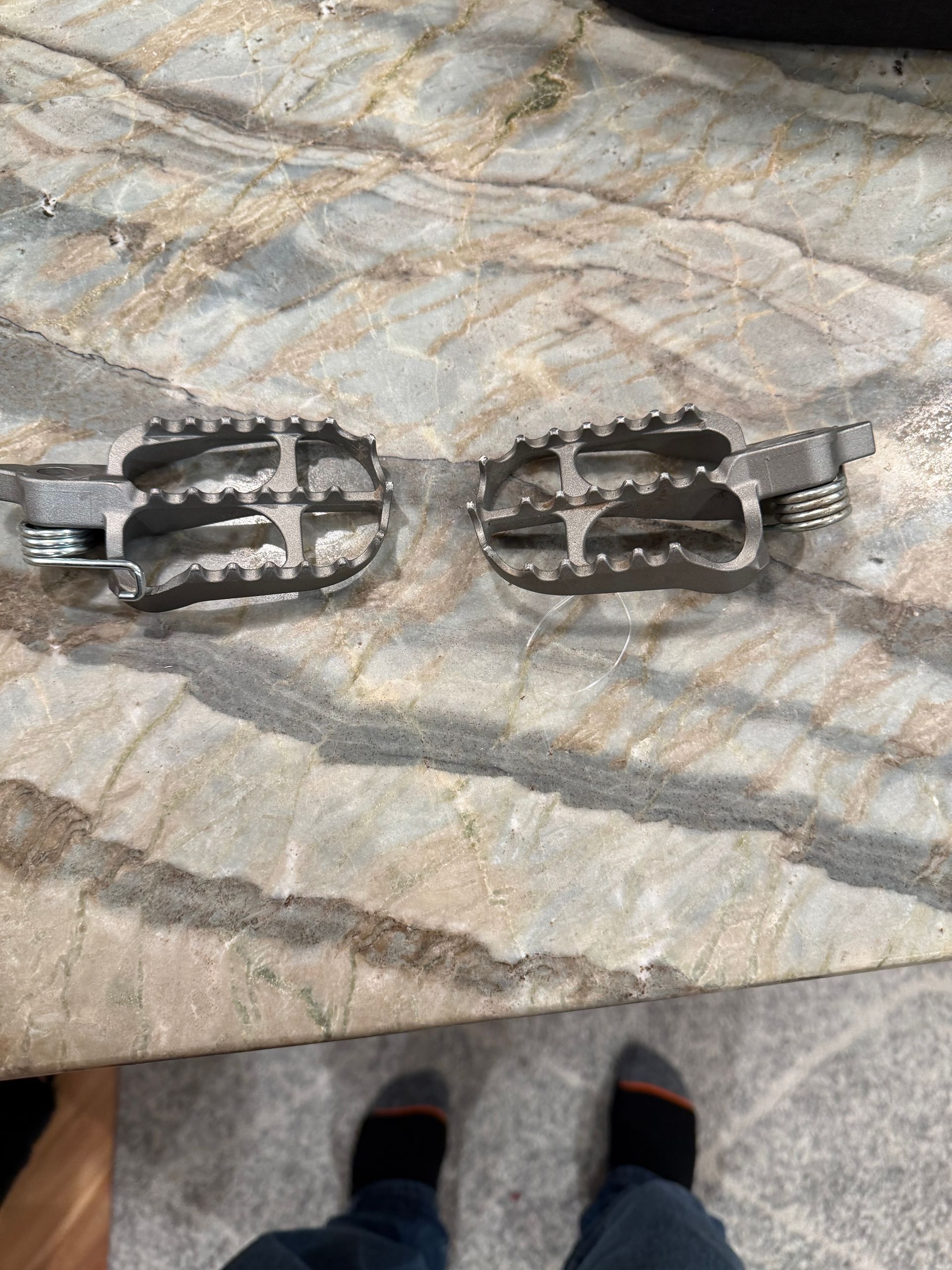 2025 Stock Yz450f Pegs