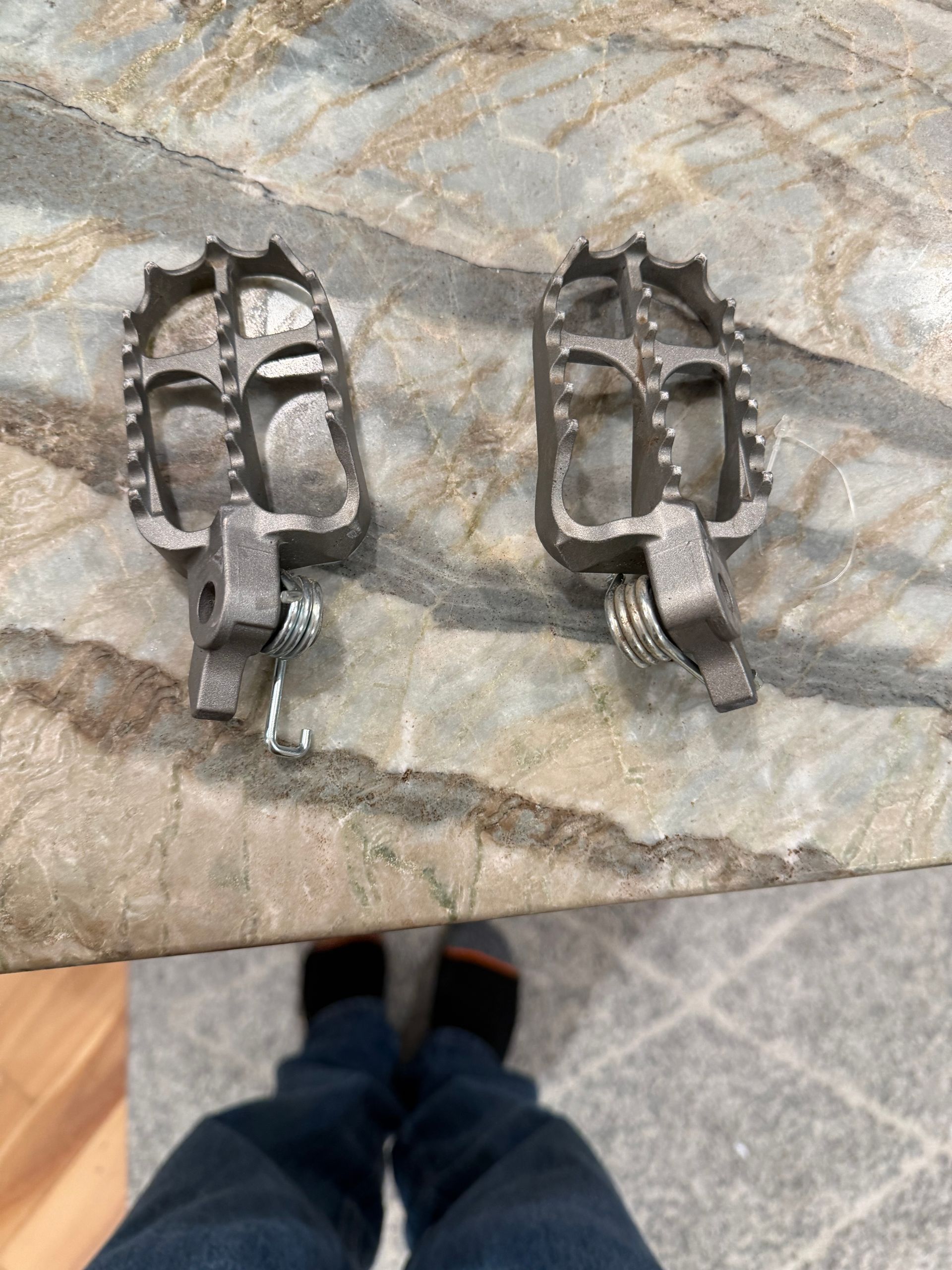 2025 Stock Yz450f Pegs