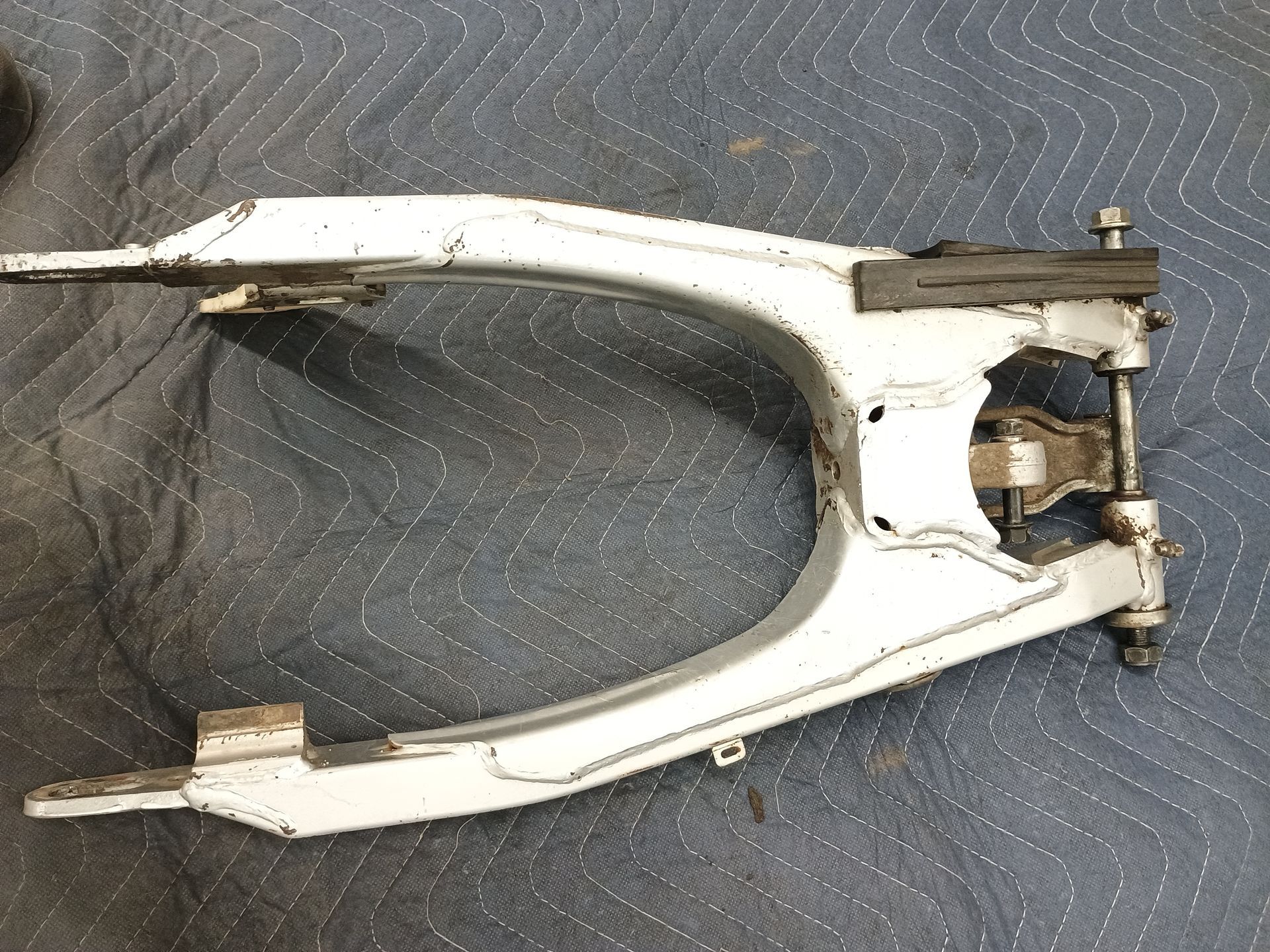 2009 Yamaha TTR 230 Rear Swing Arm With Linkage