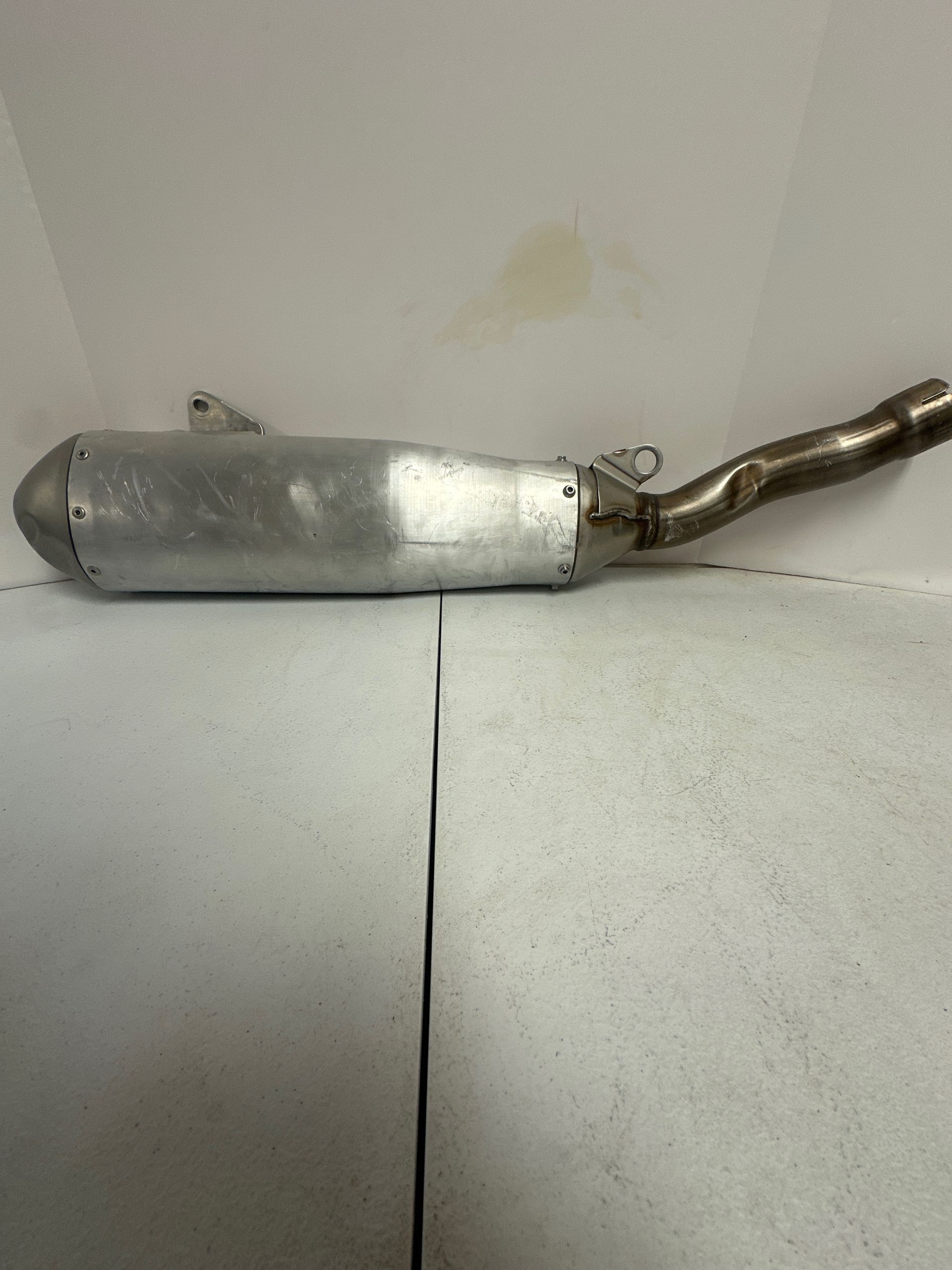 Yamaha 250 Silencer. 
 #CM79