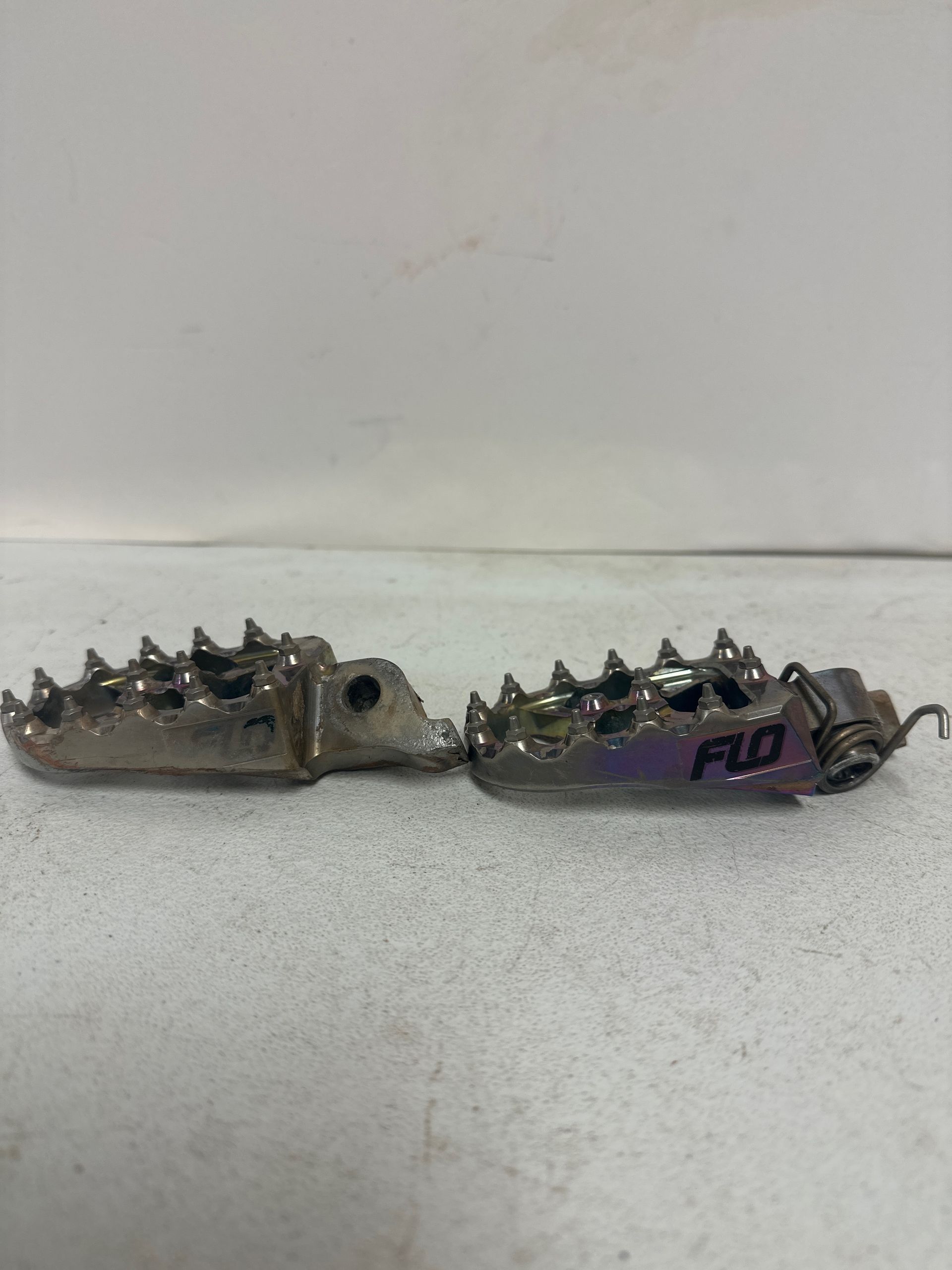 KX 250 Flo Pegs 
#CKX14