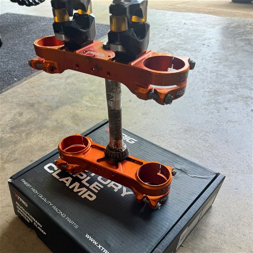 Xtrig Triple Clamps And Bar Mounts